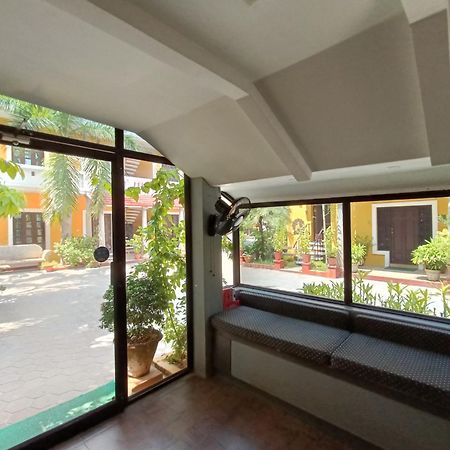 Poppys Olive De' Villa Auroville Extérieur photo