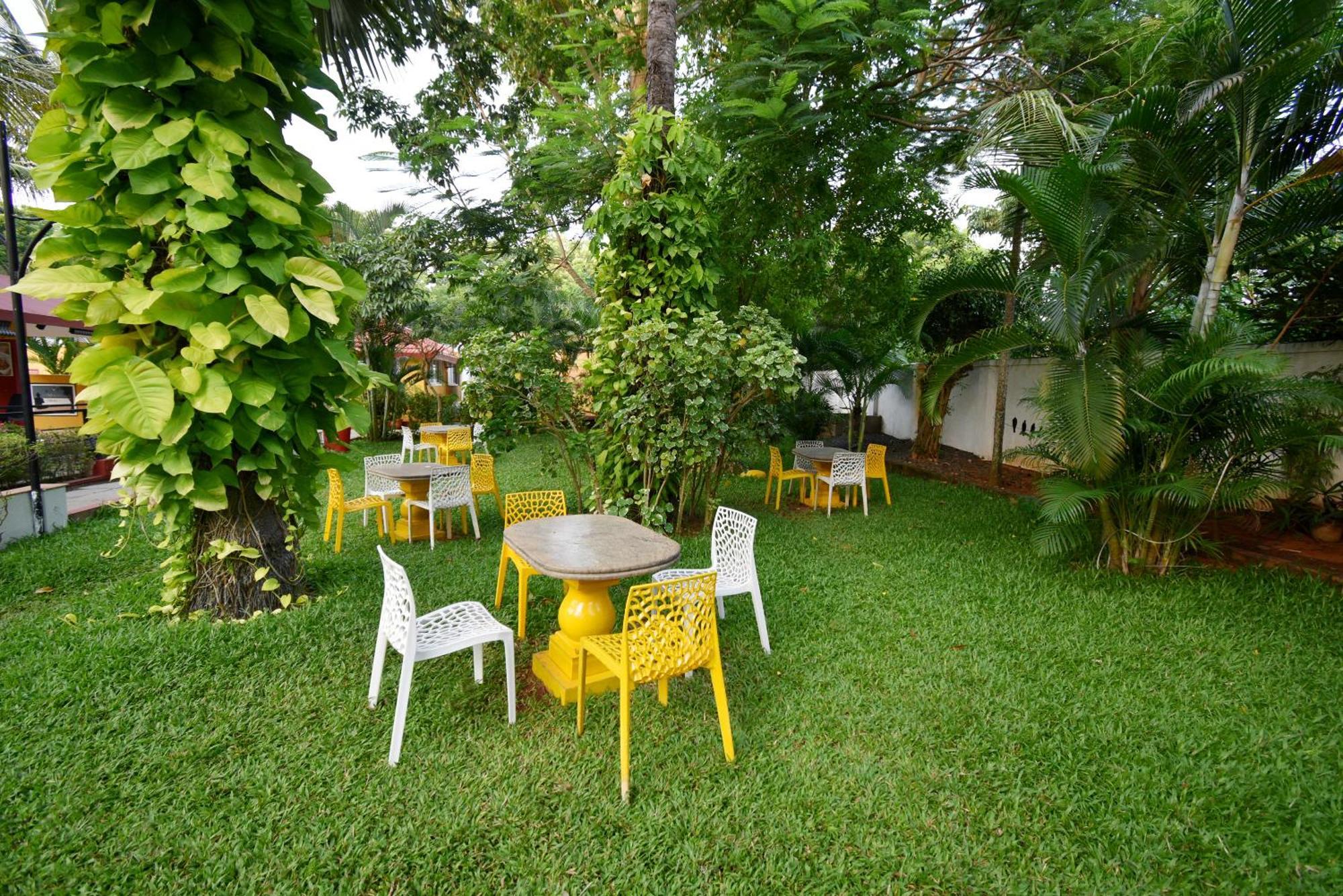 Poppys Olive De' Villa Auroville Extérieur photo