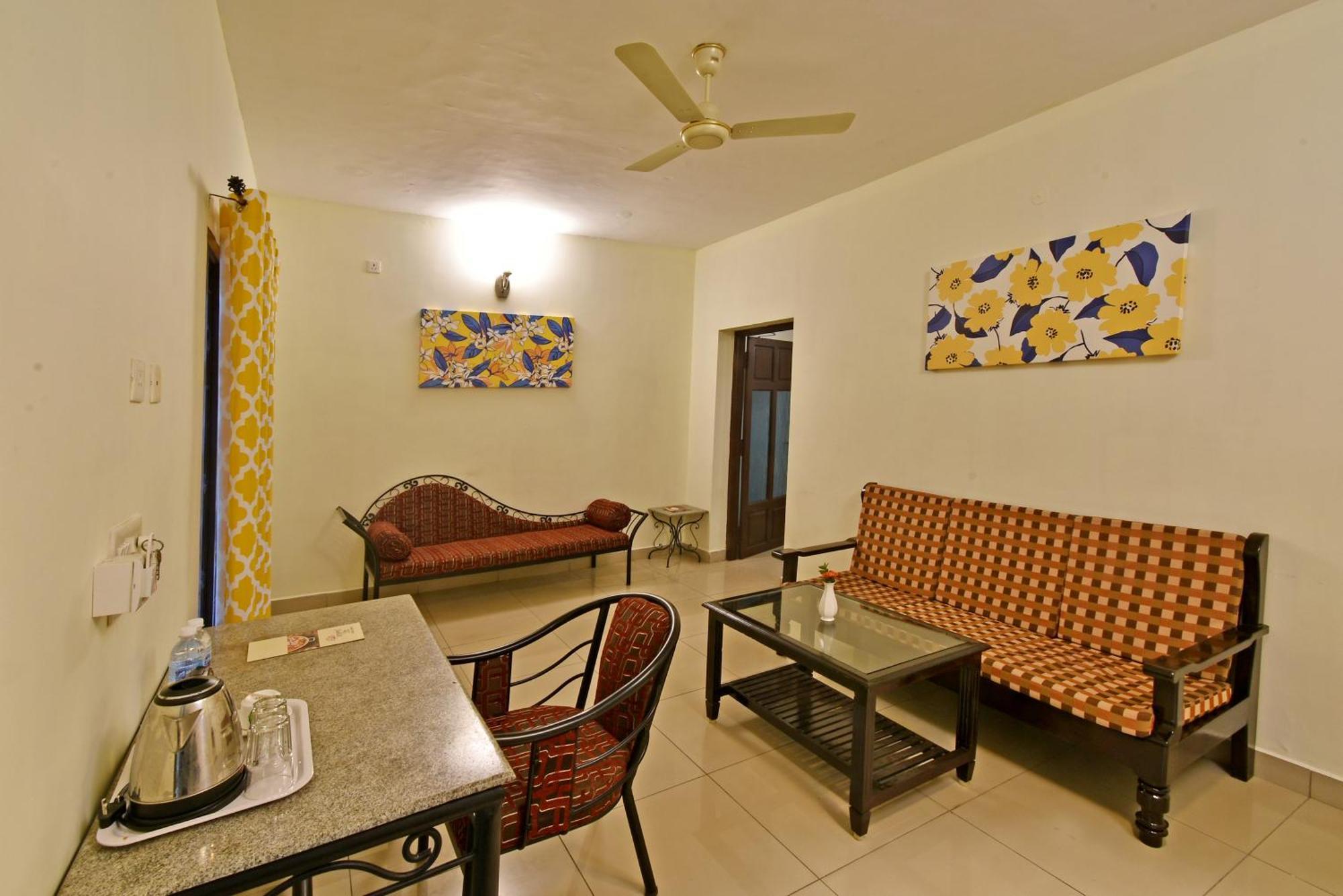 Poppys Olive De' Villa Auroville Extérieur photo