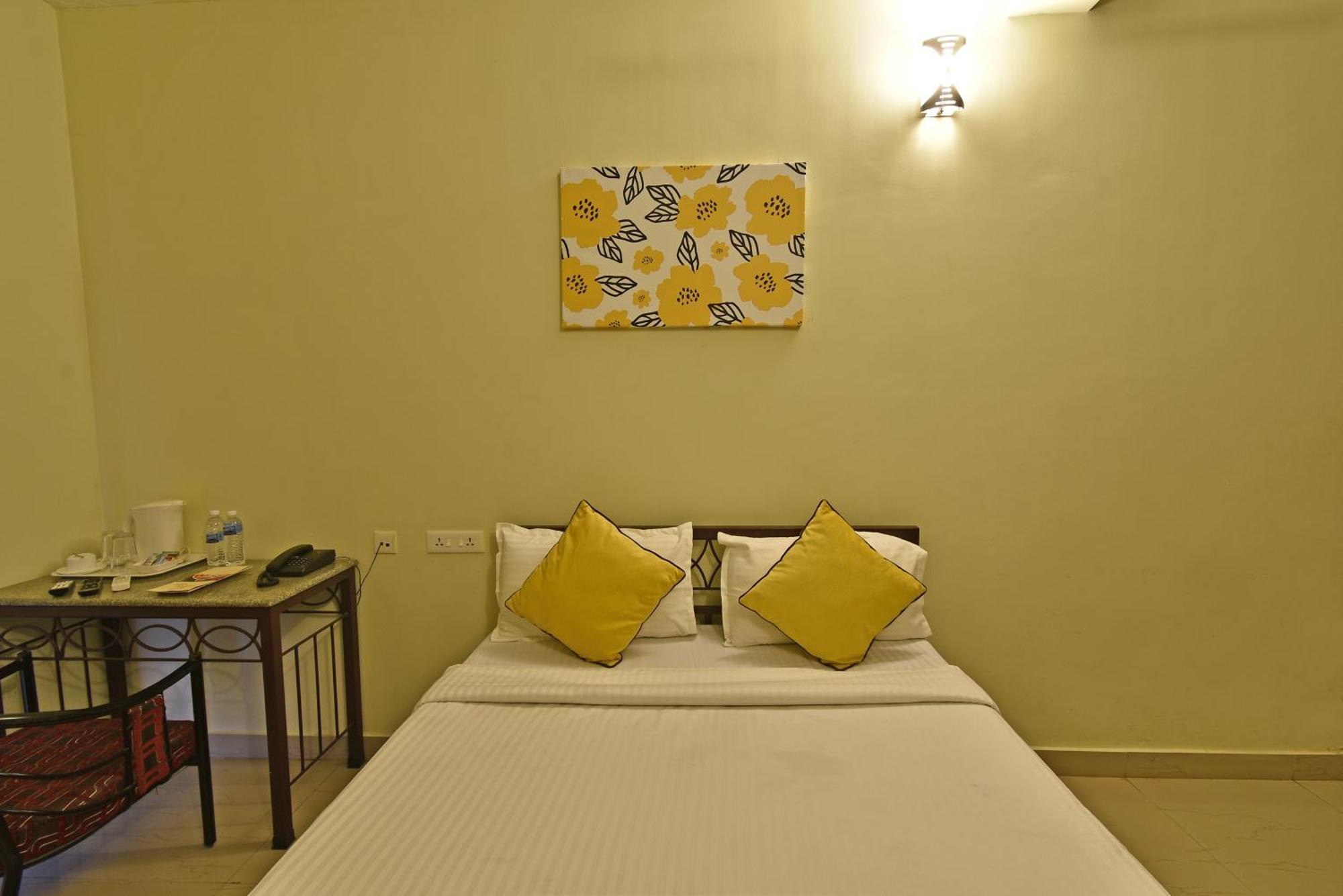 Poppys Olive De' Villa Auroville Extérieur photo